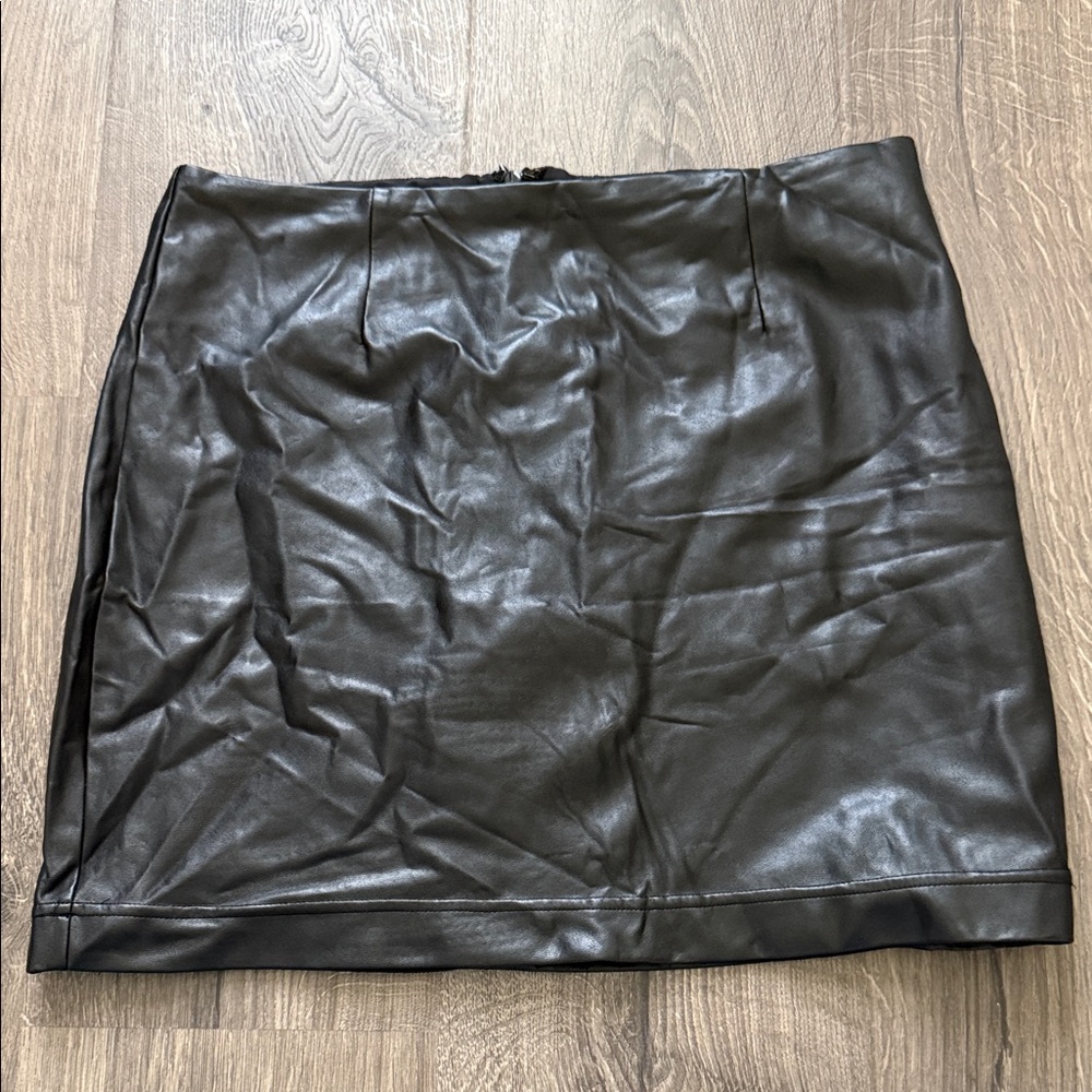 Wilfred Black Faux Leather Mini Skirt